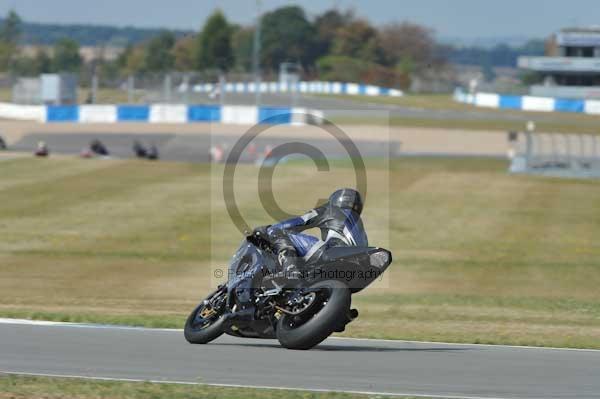 Motorcycle action photographs;donington;donington park leicestershire;donington photographs;event digital images;eventdigitalimages;no limits trackday;peter wileman photography;trackday;trackday digital images;trackday photos