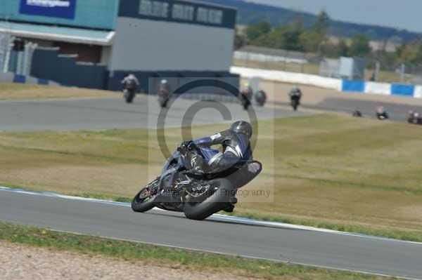Motorcycle action photographs;donington;donington park leicestershire;donington photographs;event digital images;eventdigitalimages;no limits trackday;peter wileman photography;trackday;trackday digital images;trackday photos