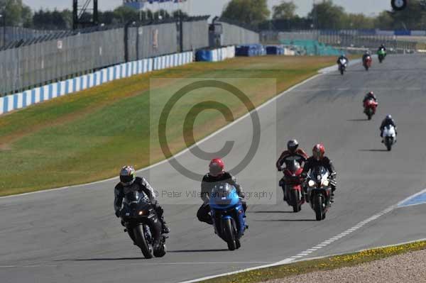 Motorcycle action photographs;donington;donington park leicestershire;donington photographs;event digital images;eventdigitalimages;no limits trackday;peter wileman photography;trackday;trackday digital images;trackday photos