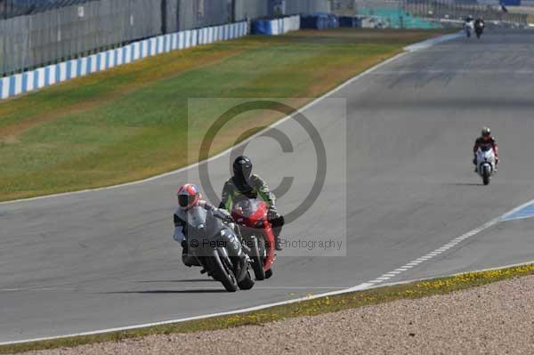 Motorcycle action photographs;donington;donington park leicestershire;donington photographs;event digital images;eventdigitalimages;no limits trackday;peter wileman photography;trackday;trackday digital images;trackday photos