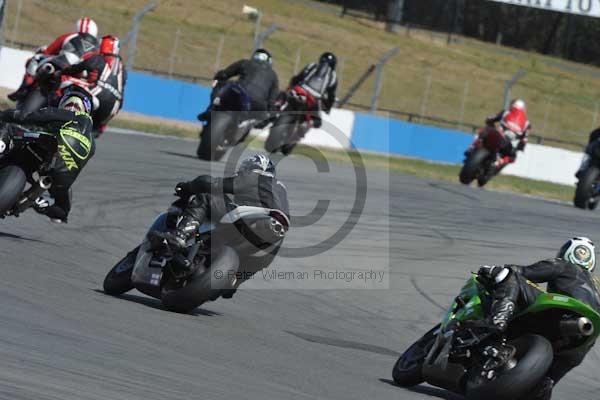 Motorcycle action photographs;donington;donington park leicestershire;donington photographs;event digital images;eventdigitalimages;no limits trackday;peter wileman photography;trackday;trackday digital images;trackday photos