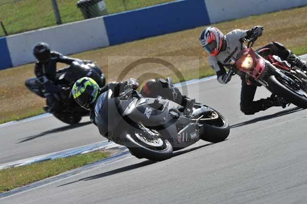 Motorcycle action photographs;donington;donington park leicestershire;donington photographs;event digital images;eventdigitalimages;no limits trackday;peter wileman photography;trackday;trackday digital images;trackday photos