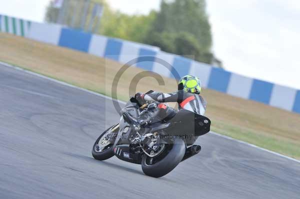 Motorcycle action photographs;donington;donington park leicestershire;donington photographs;event digital images;eventdigitalimages;no limits trackday;peter wileman photography;trackday;trackday digital images;trackday photos