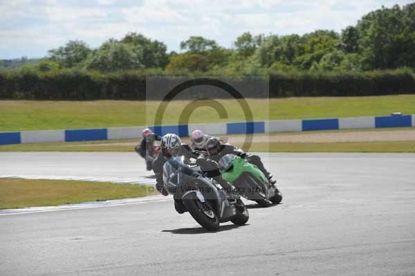 Motorcycle action photographs;donington;donington park leicestershire;donington photographs;event digital images;eventdigitalimages;no limits trackday;peter wileman photography;trackday;trackday digital images;trackday photos