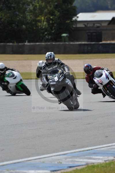 Motorcycle action photographs;donington;donington park leicestershire;donington photographs;event digital images;eventdigitalimages;no limits trackday;peter wileman photography;trackday;trackday digital images;trackday photos