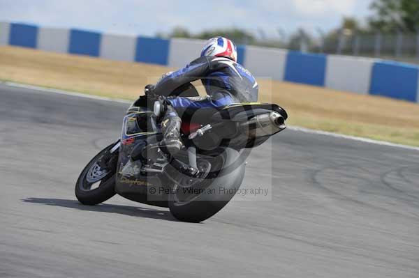 Motorcycle action photographs;donington;donington park leicestershire;donington photographs;event digital images;eventdigitalimages;no limits trackday;peter wileman photography;trackday;trackday digital images;trackday photos