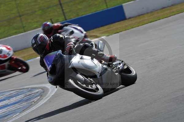 Motorcycle action photographs;donington;donington park leicestershire;donington photographs;event digital images;eventdigitalimages;no limits trackday;peter wileman photography;trackday;trackday digital images;trackday photos