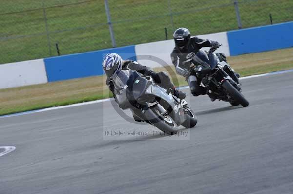 Motorcycle action photographs;donington;donington park leicestershire;donington photographs;event digital images;eventdigitalimages;no limits trackday;peter wileman photography;trackday;trackday digital images;trackday photos