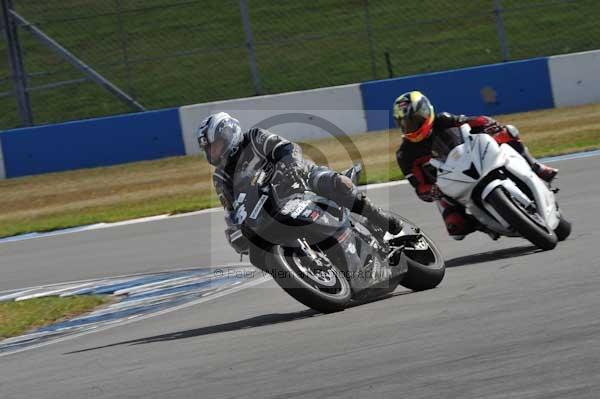 Motorcycle action photographs;donington;donington park leicestershire;donington photographs;event digital images;eventdigitalimages;no limits trackday;peter wileman photography;trackday;trackday digital images;trackday photos