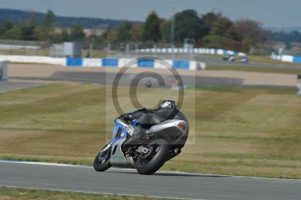 Motorcycle action photographs;donington;donington park leicestershire;donington photographs;event digital images;eventdigitalimages;no limits trackday;peter wileman photography;trackday;trackday digital images;trackday photos