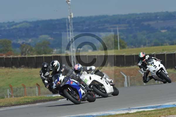 Motorcycle action photographs;donington;donington park leicestershire;donington photographs;event digital images;eventdigitalimages;no limits trackday;peter wileman photography;trackday;trackday digital images;trackday photos