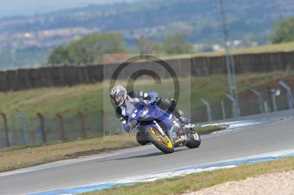 Motorcycle action photographs;donington;donington park leicestershire;donington photographs;event digital images;eventdigitalimages;no limits trackday;peter wileman photography;trackday;trackday digital images;trackday photos