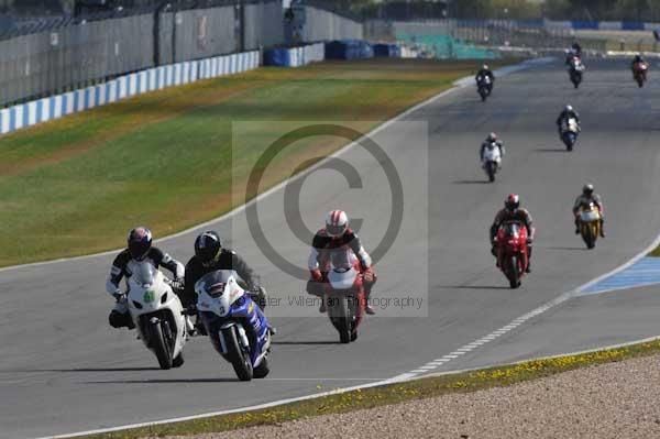 Motorcycle action photographs;donington;donington park leicestershire;donington photographs;event digital images;eventdigitalimages;no limits trackday;peter wileman photography;trackday;trackday digital images;trackday photos