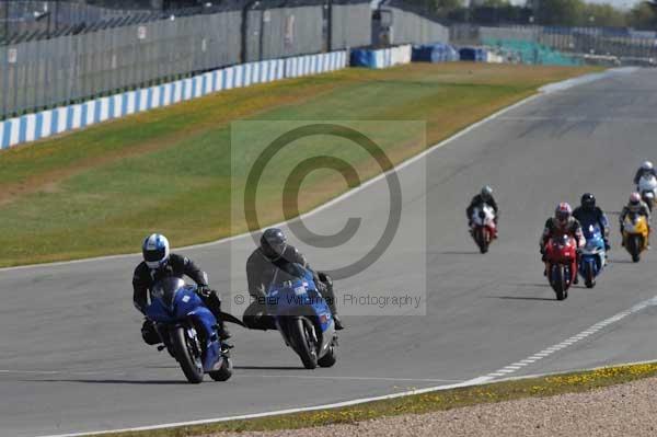 Motorcycle action photographs;donington;donington park leicestershire;donington photographs;event digital images;eventdigitalimages;no limits trackday;peter wileman photography;trackday;trackday digital images;trackday photos