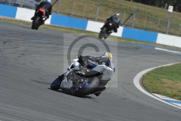 Motorcycle action photographs;donington;donington park leicestershire;donington photographs;event digital images;eventdigitalimages;no limits trackday;peter wileman photography;trackday;trackday digital images;trackday photos