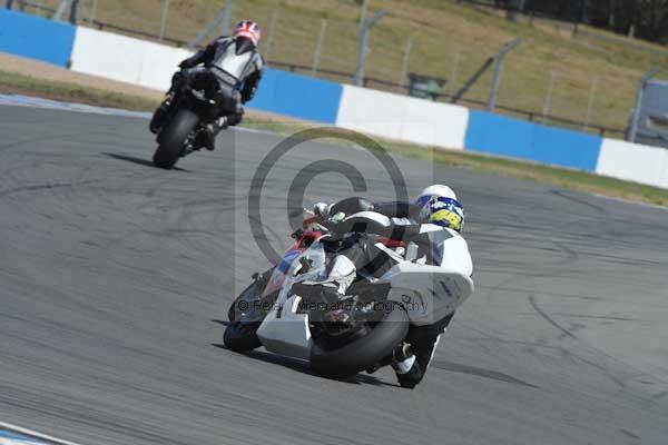 Motorcycle action photographs;donington;donington park leicestershire;donington photographs;event digital images;eventdigitalimages;no limits trackday;peter wileman photography;trackday;trackday digital images;trackday photos