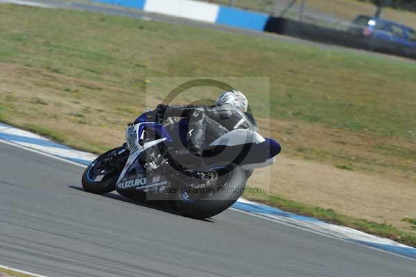 Motorcycle action photographs;donington;donington park leicestershire;donington photographs;event digital images;eventdigitalimages;no limits trackday;peter wileman photography;trackday;trackday digital images;trackday photos