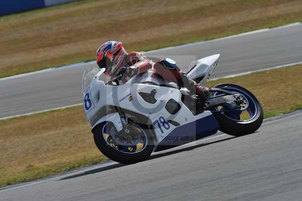 Motorcycle action photographs;donington;donington park leicestershire;donington photographs;event digital images;eventdigitalimages;no limits trackday;peter wileman photography;trackday;trackday digital images;trackday photos