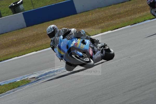 Motorcycle action photographs;donington;donington park leicestershire;donington photographs;event digital images;eventdigitalimages;no limits trackday;peter wileman photography;trackday;trackday digital images;trackday photos