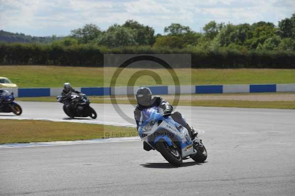 Motorcycle action photographs;donington;donington park leicestershire;donington photographs;event digital images;eventdigitalimages;no limits trackday;peter wileman photography;trackday;trackday digital images;trackday photos