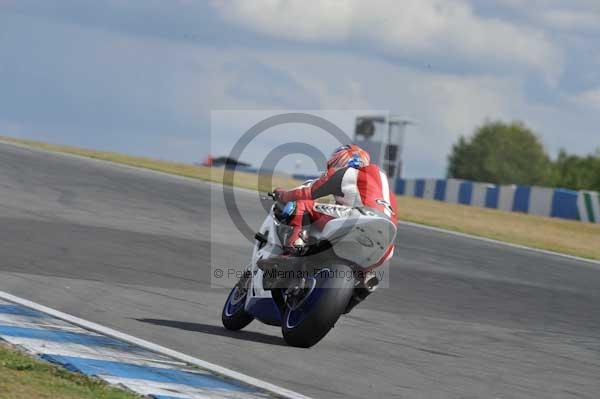 Motorcycle action photographs;donington;donington park leicestershire;donington photographs;event digital images;eventdigitalimages;no limits trackday;peter wileman photography;trackday;trackday digital images;trackday photos