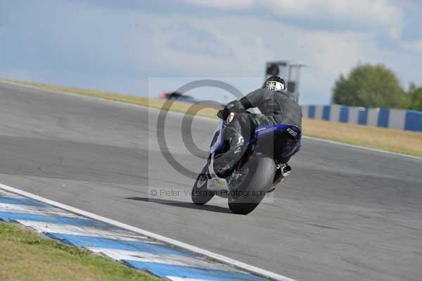 Motorcycle action photographs;donington;donington park leicestershire;donington photographs;event digital images;eventdigitalimages;no limits trackday;peter wileman photography;trackday;trackday digital images;trackday photos