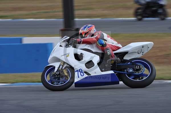 Motorcycle action photographs;donington;donington park leicestershire;donington photographs;event digital images;eventdigitalimages;no limits trackday;peter wileman photography;trackday;trackday digital images;trackday photos