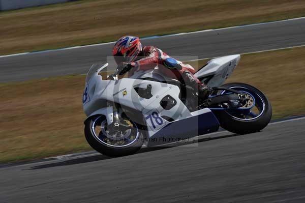 Motorcycle action photographs;donington;donington park leicestershire;donington photographs;event digital images;eventdigitalimages;no limits trackday;peter wileman photography;trackday;trackday digital images;trackday photos