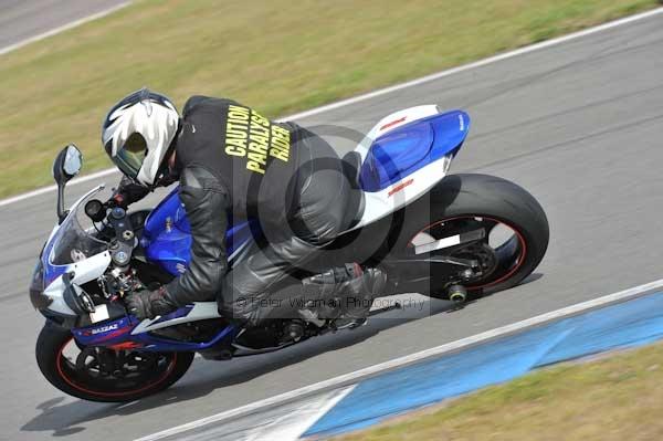 Motorcycle action photographs;donington;donington park leicestershire;donington photographs;event digital images;eventdigitalimages;no limits trackday;peter wileman photography;trackday;trackday digital images;trackday photos