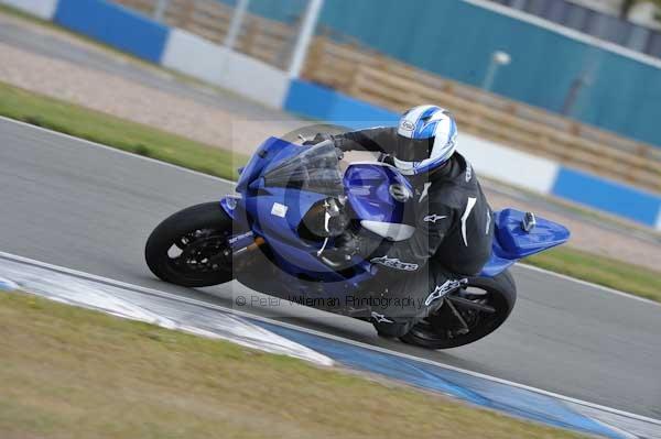 Motorcycle action photographs;donington;donington park leicestershire;donington photographs;event digital images;eventdigitalimages;no limits trackday;peter wileman photography;trackday;trackday digital images;trackday photos