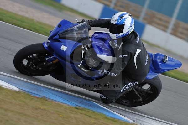 Motorcycle action photographs;donington;donington park leicestershire;donington photographs;event digital images;eventdigitalimages;no limits trackday;peter wileman photography;trackday;trackday digital images;trackday photos