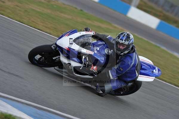 Motorcycle action photographs;donington;donington park leicestershire;donington photographs;event digital images;eventdigitalimages;no limits trackday;peter wileman photography;trackday;trackday digital images;trackday photos