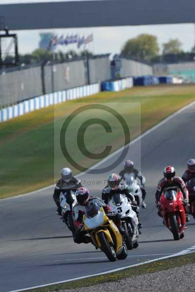 Motorcycle action photographs;donington;donington park leicestershire;donington photographs;event digital images;eventdigitalimages;no limits trackday;peter wileman photography;trackday;trackday digital images;trackday photos