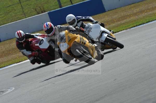 Motorcycle action photographs;donington;donington park leicestershire;donington photographs;event digital images;eventdigitalimages;no limits trackday;peter wileman photography;trackday;trackday digital images;trackday photos