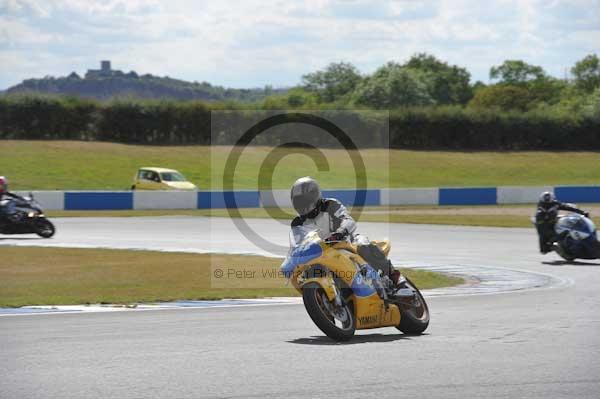 Motorcycle action photographs;donington;donington park leicestershire;donington photographs;event digital images;eventdigitalimages;no limits trackday;peter wileman photography;trackday;trackday digital images;trackday photos