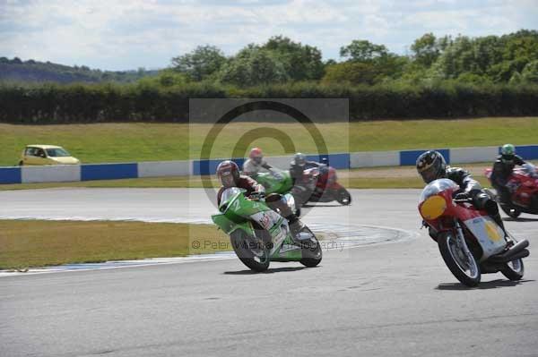 Motorcycle action photographs;donington;donington park leicestershire;donington photographs;event digital images;eventdigitalimages;no limits trackday;peter wileman photography;trackday;trackday digital images;trackday photos