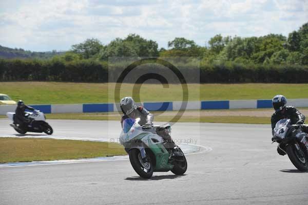 Motorcycle action photographs;donington;donington park leicestershire;donington photographs;event digital images;eventdigitalimages;no limits trackday;peter wileman photography;trackday;trackday digital images;trackday photos