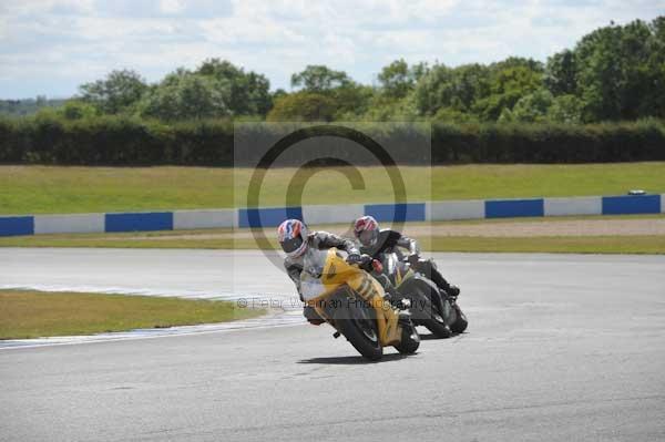 Motorcycle action photographs;donington;donington park leicestershire;donington photographs;event digital images;eventdigitalimages;no limits trackday;peter wileman photography;trackday;trackday digital images;trackday photos