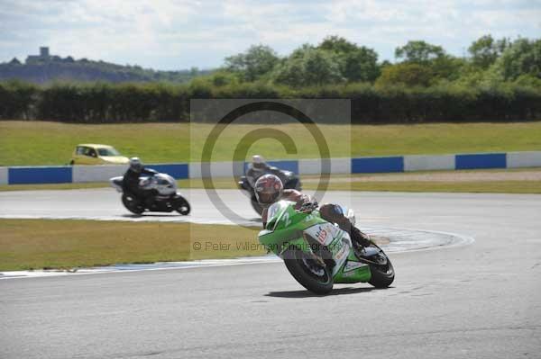 Motorcycle action photographs;donington;donington park leicestershire;donington photographs;event digital images;eventdigitalimages;no limits trackday;peter wileman photography;trackday;trackday digital images;trackday photos