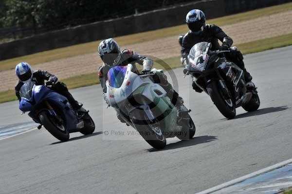 Motorcycle action photographs;donington;donington park leicestershire;donington photographs;event digital images;eventdigitalimages;no limits trackday;peter wileman photography;trackday;trackday digital images;trackday photos