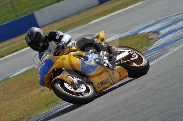 Motorcycle action photographs;donington;donington park leicestershire;donington photographs;event digital images;eventdigitalimages;no limits trackday;peter wileman photography;trackday;trackday digital images;trackday photos