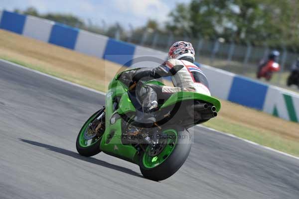 Motorcycle action photographs;donington;donington park leicestershire;donington photographs;event digital images;eventdigitalimages;no limits trackday;peter wileman photography;trackday;trackday digital images;trackday photos