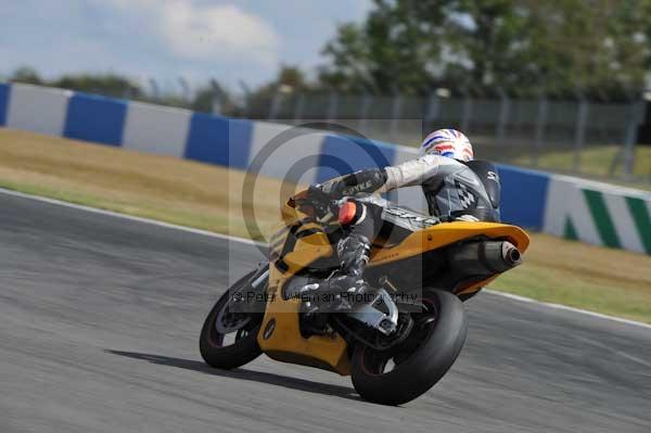Motorcycle action photographs;donington;donington park leicestershire;donington photographs;event digital images;eventdigitalimages;no limits trackday;peter wileman photography;trackday;trackday digital images;trackday photos