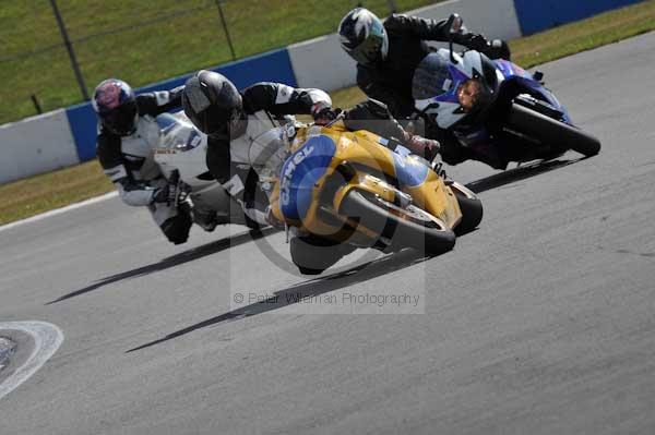 Motorcycle action photographs;donington;donington park leicestershire;donington photographs;event digital images;eventdigitalimages;no limits trackday;peter wileman photography;trackday;trackday digital images;trackday photos