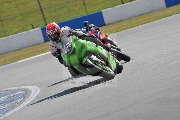 Motorcycle action photographs;donington;donington park leicestershire;donington photographs;event digital images;eventdigitalimages;no limits trackday;peter wileman photography;trackday;trackday digital images;trackday photos
