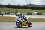 Motorcycle-action-photographs;donington;donington-park-leicestershire;donington-photographs;event-digital-images;eventdigitalimages;no-limits-trackday;peter-wileman-photography;trackday;trackday-digital-images;trackday-photos