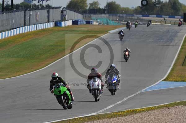 Motorcycle action photographs;donington;donington park leicestershire;donington photographs;event digital images;eventdigitalimages;no limits trackday;peter wileman photography;trackday;trackday digital images;trackday photos