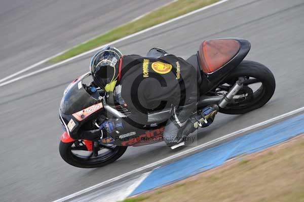 Motorcycle action photographs;donington;donington park leicestershire;donington photographs;event digital images;eventdigitalimages;no limits trackday;peter wileman photography;trackday;trackday digital images;trackday photos