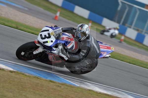 Motorcycle action photographs;donington;donington park leicestershire;donington photographs;event digital images;eventdigitalimages;no limits trackday;peter wileman photography;trackday;trackday digital images;trackday photos