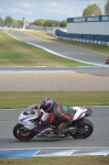 Motorcycle-action-photographs;donington;donington-park-leicestershire;donington-photographs;event-digital-images;eventdigitalimages;no-limits-trackday;peter-wileman-photography;trackday;trackday-digital-images;trackday-photos